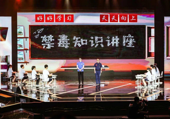 【头条新闻】“飞鹰大厅是不是有作弊”(果然有透视挂)