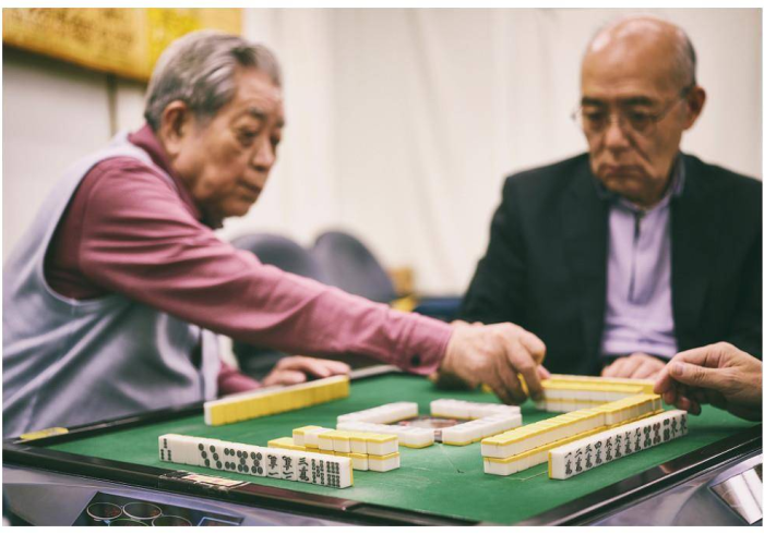 给大家讲解“营口麻将怎么装挂”详细开挂玩法