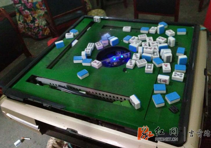 今日重大通报“牵手益阳棋牌其实是可以开挂!详细分享装挂步骤