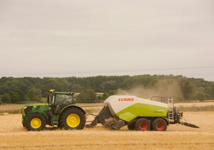 【一招分享】“白金岛拖拉机怎么装挂”(果然有透视挂)